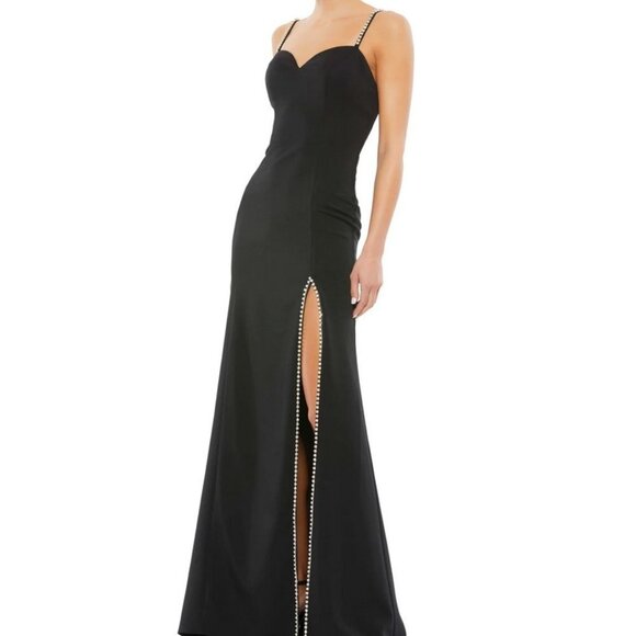 Mac Duggal Black Rhinestone Accent Sweetheart Neck Side Slit Gown Prom